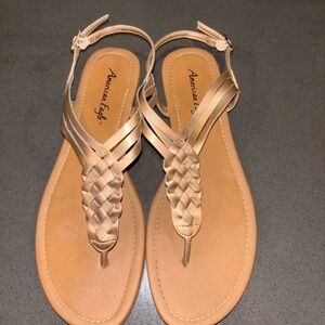 American eagle sandles Size 9